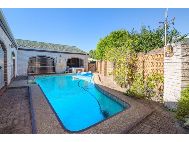 5 Heron Street, Woorim QLD 4507