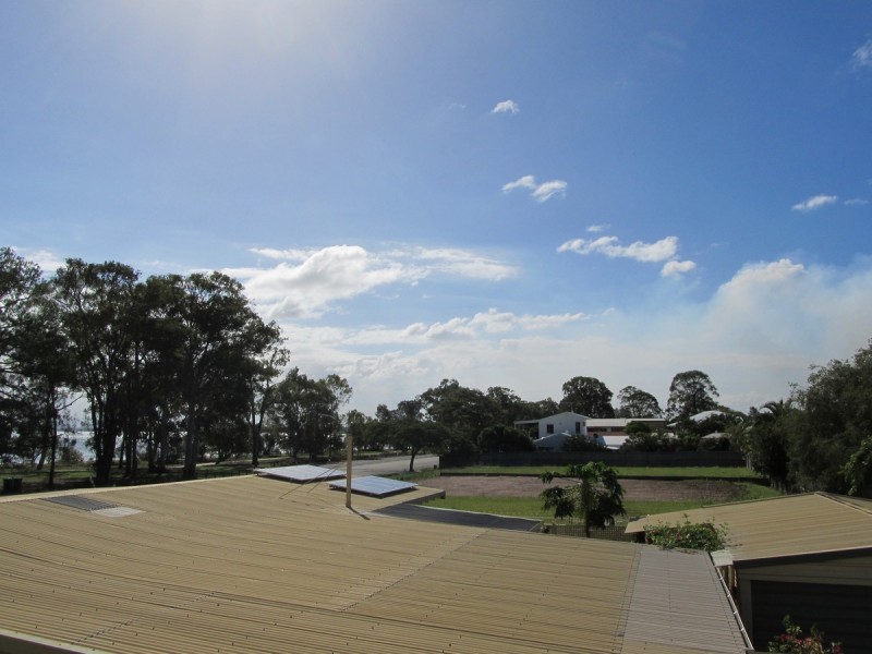 2/27 Solander Esplanade, Banksia Beach QLD 4507