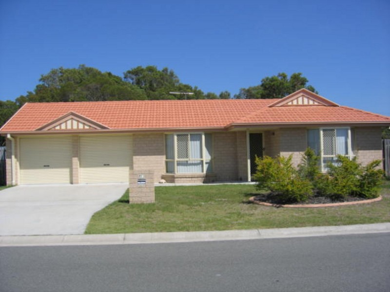 36 Columbia  Drive, Beachmere QLD 4510