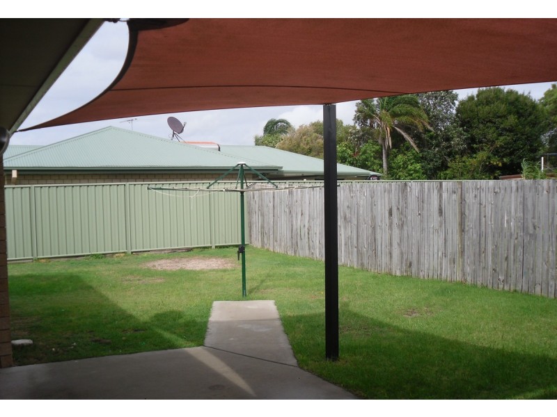 36 Columbia  Drive, Beachmere QLD 4510