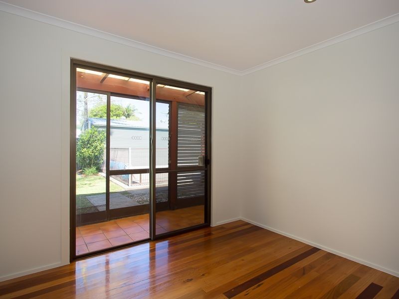 104 Bellara Street, Bribie Island QLD 4507