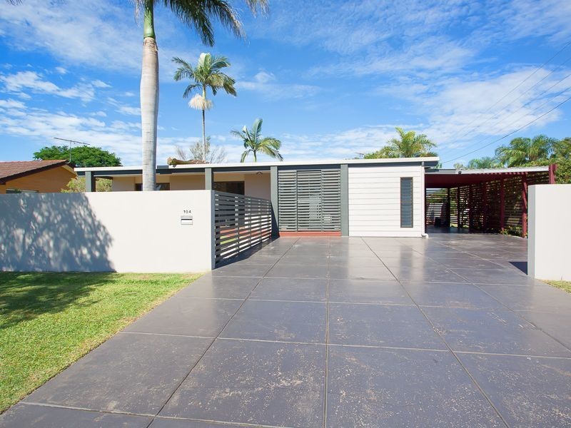 104 Bellara Street, Bribie Island QLD 4507