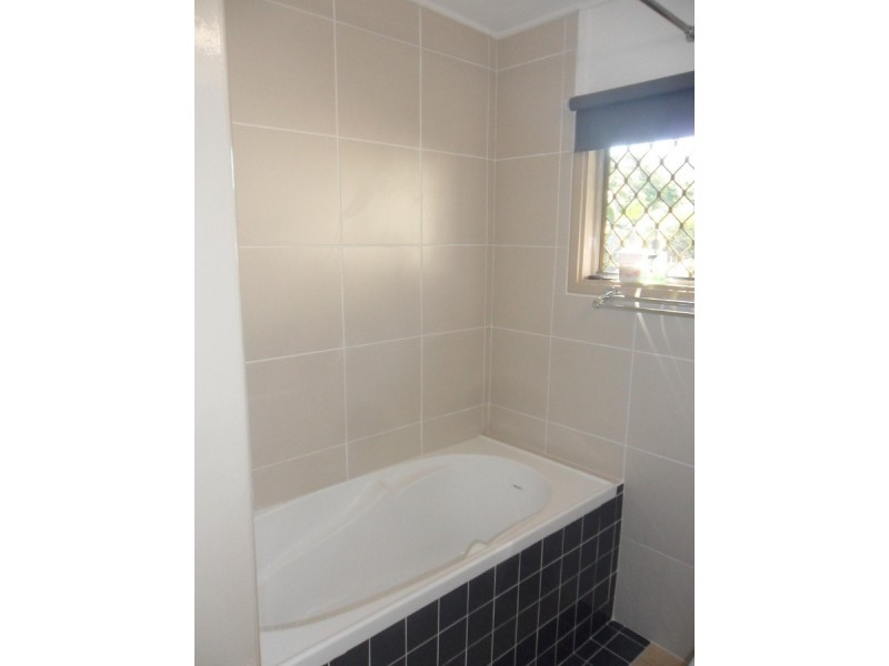 15 The Boulevarde, Bongaree QLD 4507