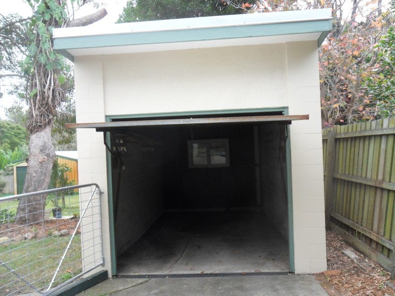 15 The Boulevarde, Bongaree QLD 4507