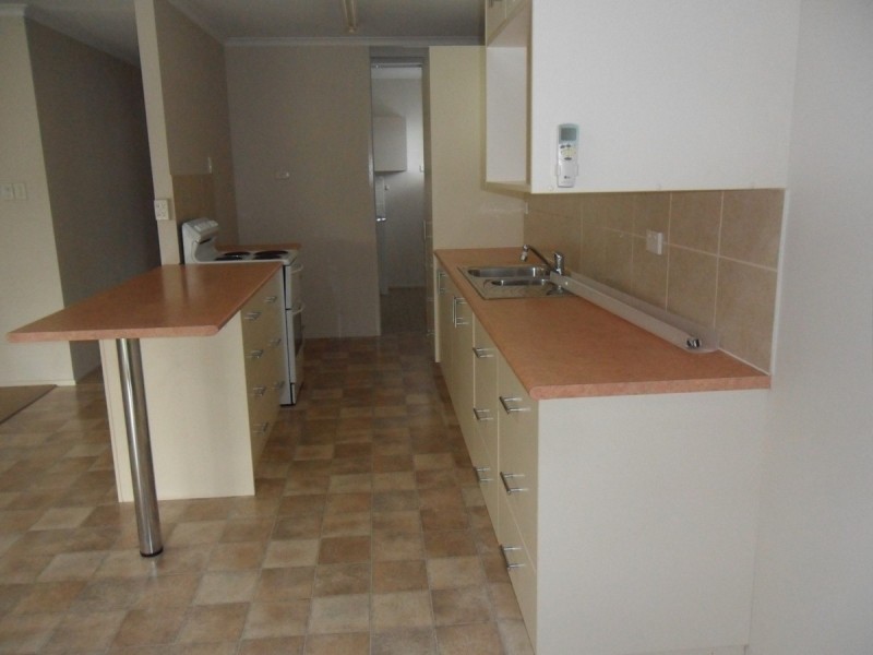 56 Kangaroo Avenue, Bongaree QLD 4507