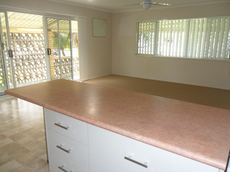 56 Kangaroo Avenue, Bongaree QLD 4507