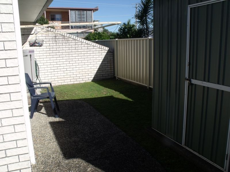 2/3 Emu Walk, Bribie Island QLD 4507