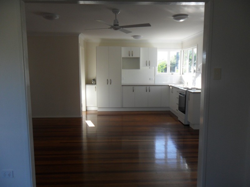 13 Lyre Bird Lane, Bongaree QLD 4507