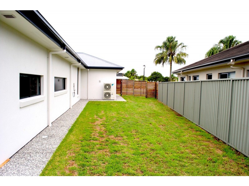 72 Raptor Parade, Banksia Beach QLD 4507