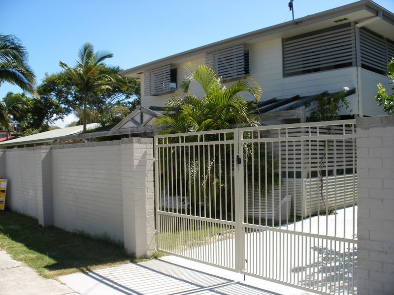 14 James Road, Beachmere QLD 4510