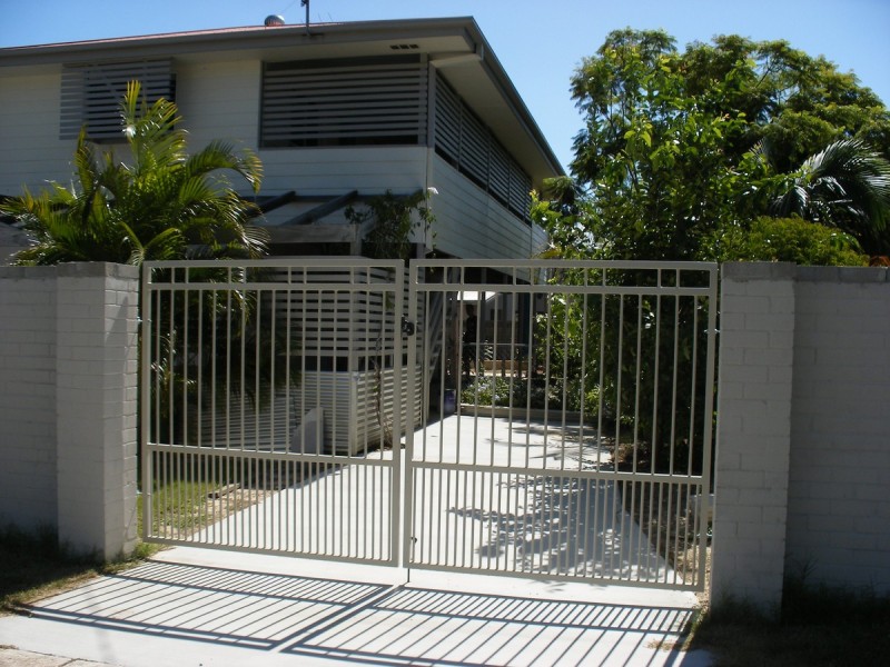 14 James Road, Beachmere QLD 4510