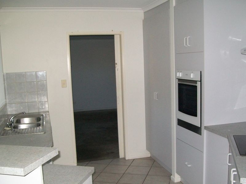 Sandstone Point QLD 4511