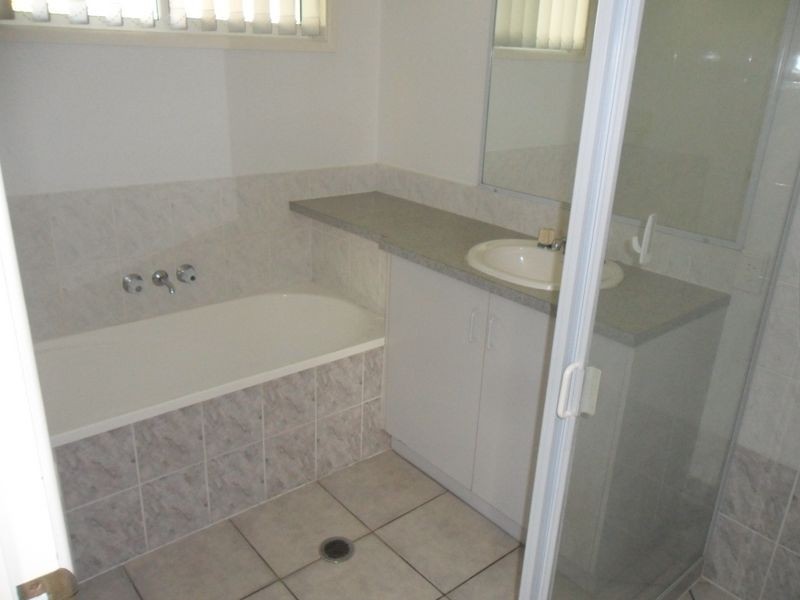 Sandstone Point QLD 4511