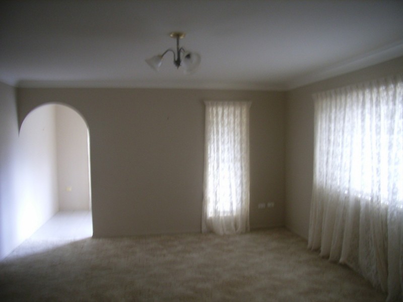 9 Gordon Crescent, Sandstone Point QLD 4511