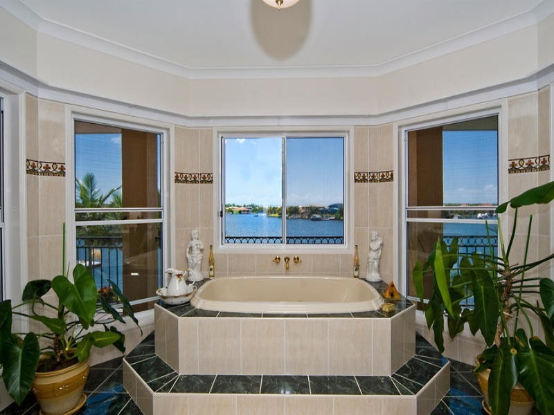 3 Norrland Court, Banksia Beach QLD 4507