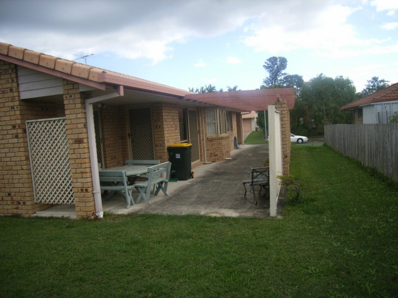 9 Gordon Crescent, Sandstone Point QLD 4511