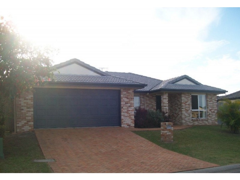 12 Tallow Court, Sandstone Point QLD 4511