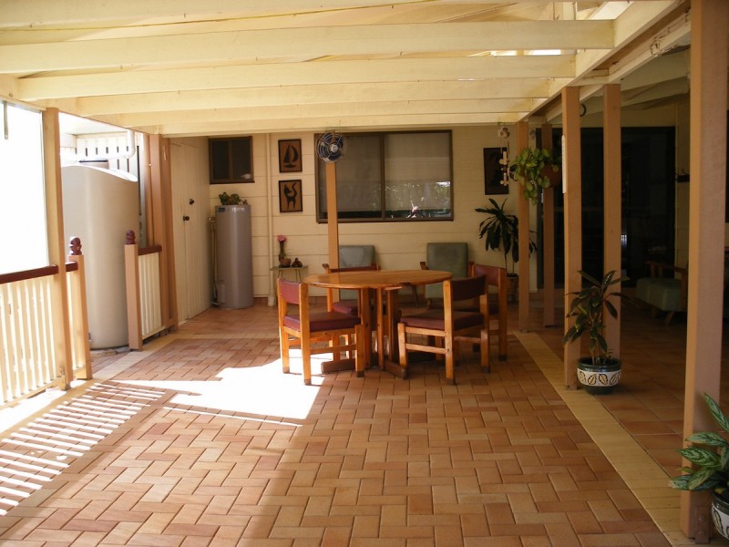 36 Coronation Avenue, Beachmere QLD 4510