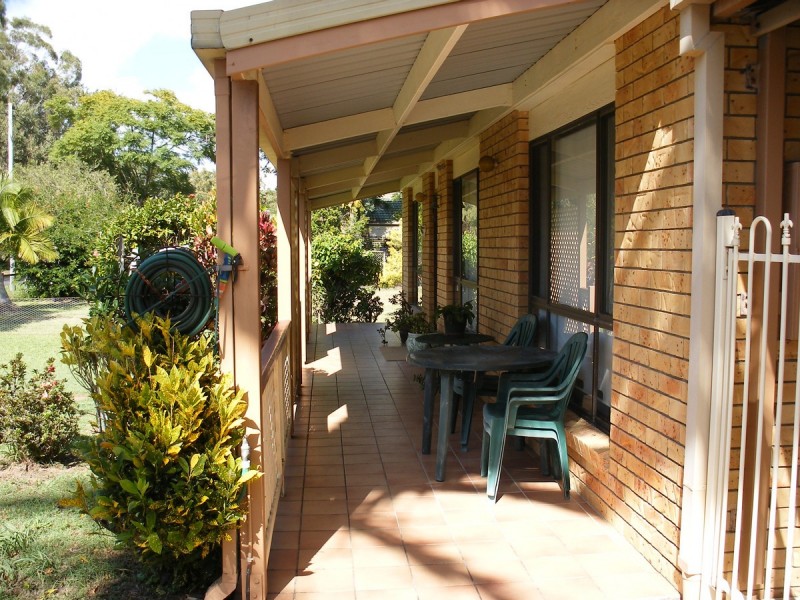 36 Coronation Avenue, Beachmere QLD 4510