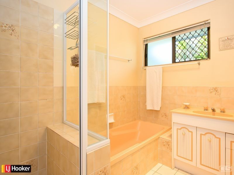 25 Kittyhawk Street, Bribie Island QLD 4507