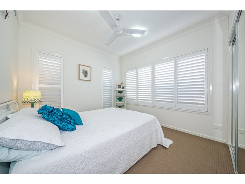 12/4 Kal-Ma-Kuta Drive, Sandstone Point QLD 4511