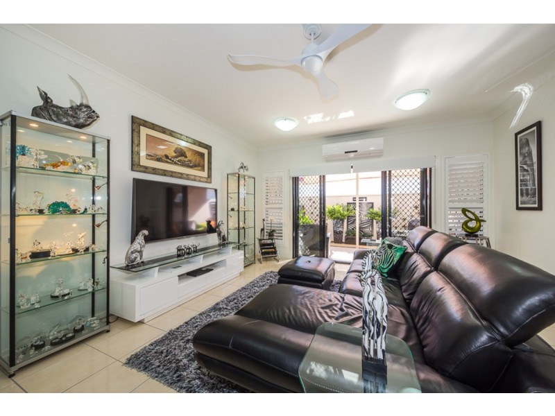 12/4 Kal-Ma-Kuta Drive, Sandstone Point QLD 4511