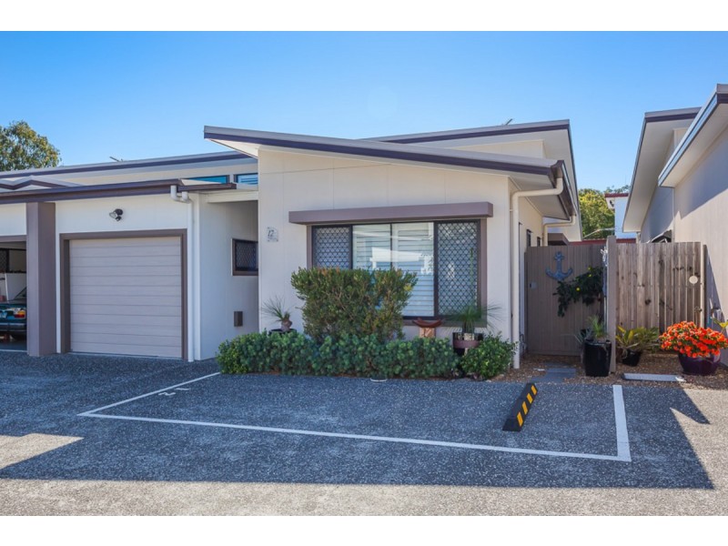 12/4 Kal-Ma-Kuta Drive, Sandstone Point QLD 4511