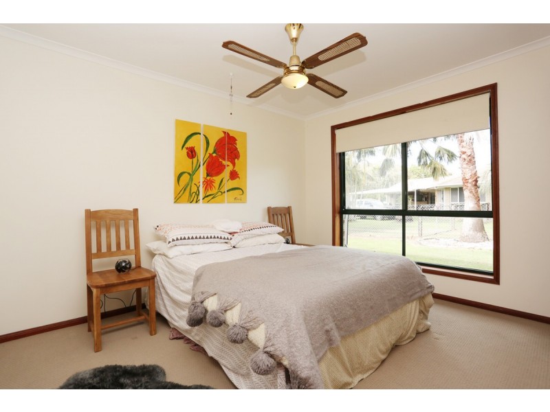 33 Fairhaven Drive, Godwin Beach QLD 4511