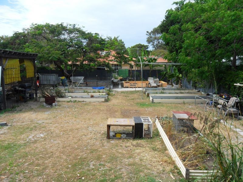 14 Murray Street, Bribie Island QLD 4507