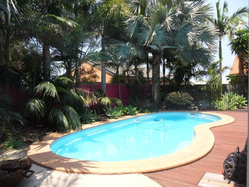 Beachmere QLD 4510