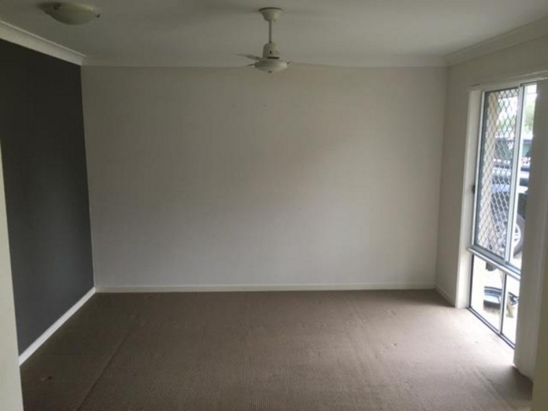 12 Adam Street, Beachmere QLD 4510