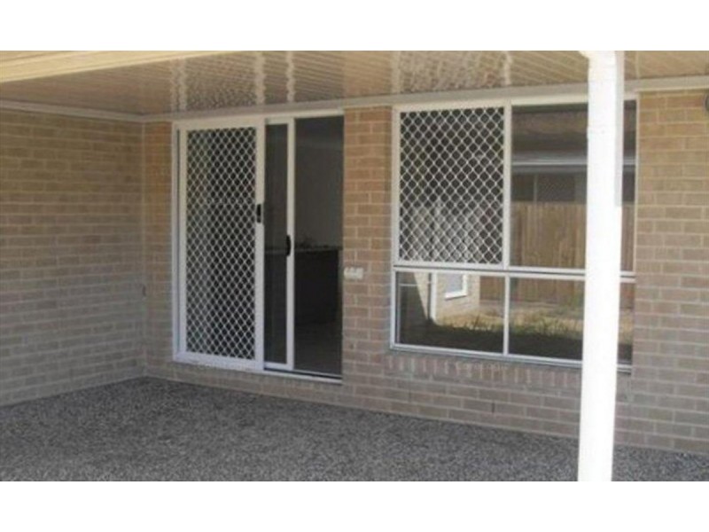 12 Adam Street, Beachmere QLD 4510