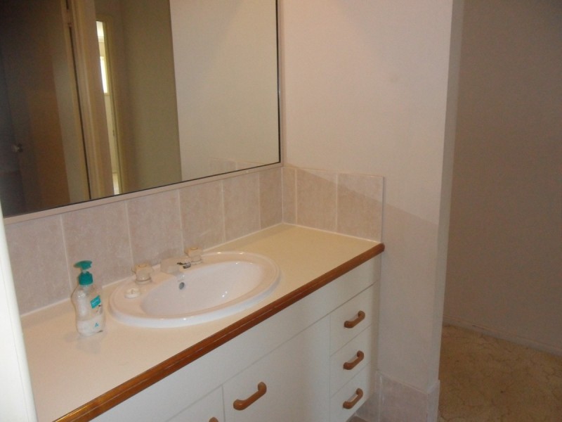 Sandstone Point QLD 4511