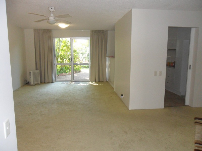 Sandstone Point QLD 4511