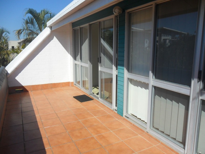 Sandstone Point QLD 4511