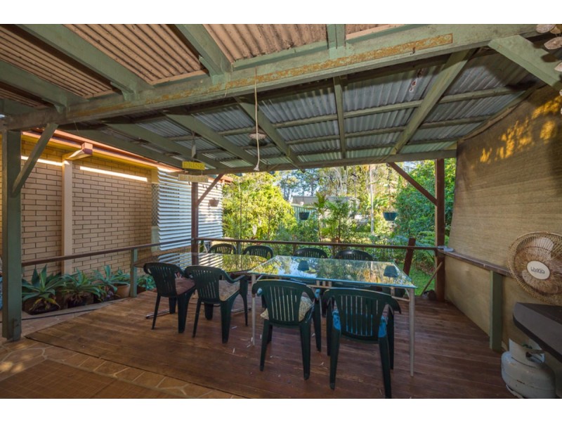 6 McGregor Terrace, Beachmere QLD 4510