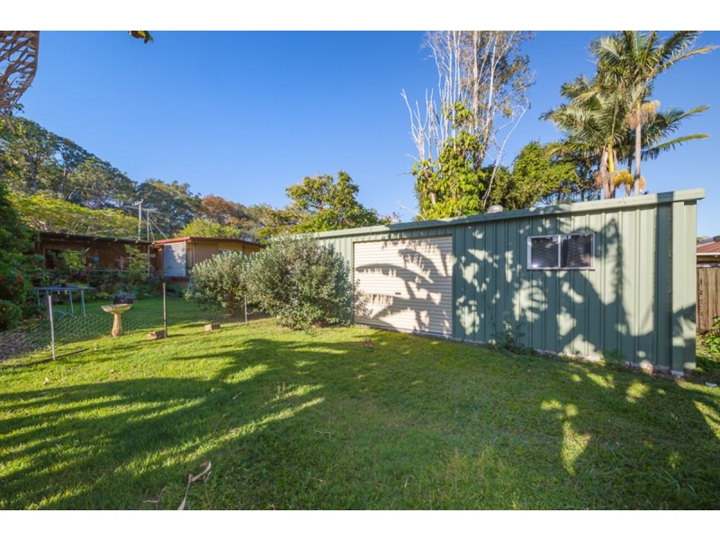 6 McGregor Terrace, Beachmere QLD 4510