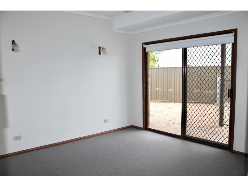 1 Elizabeth Batts Court, Banksia Beach QLD 4507