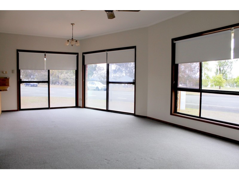 1 Elizabeth Batts Court, Banksia Beach QLD 4507
