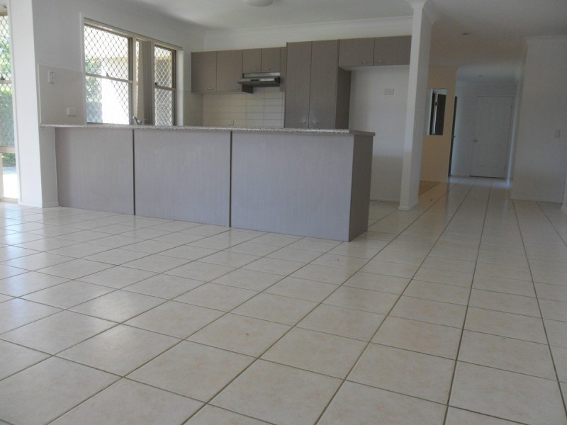 Sandstone Point QLD 4511