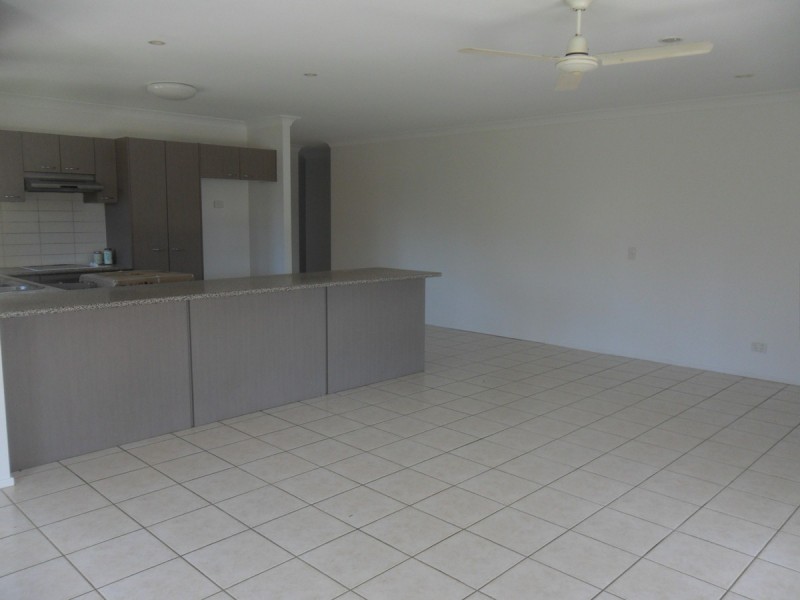 Sandstone Point QLD 4511