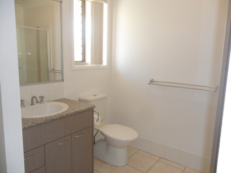 Sandstone Point QLD 4511