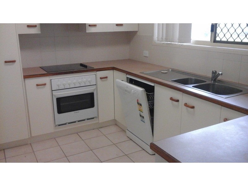 Sandstone Point QLD 4511