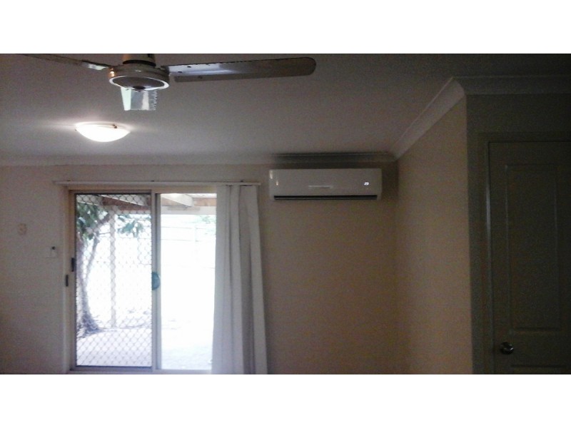 Sandstone Point QLD 4511