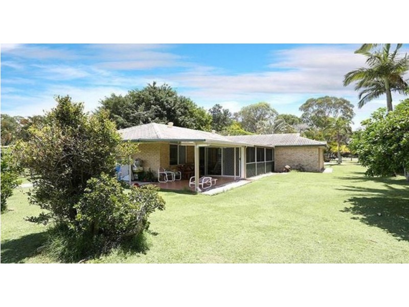 729-733 Bestmann Road, Ningi QLD 4511