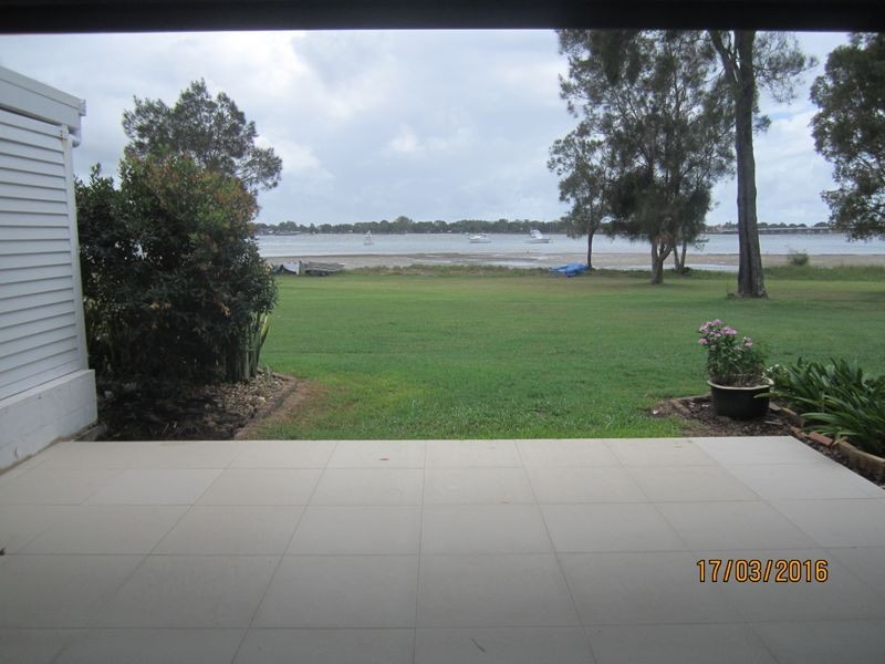 Sandstone Point QLD 4511