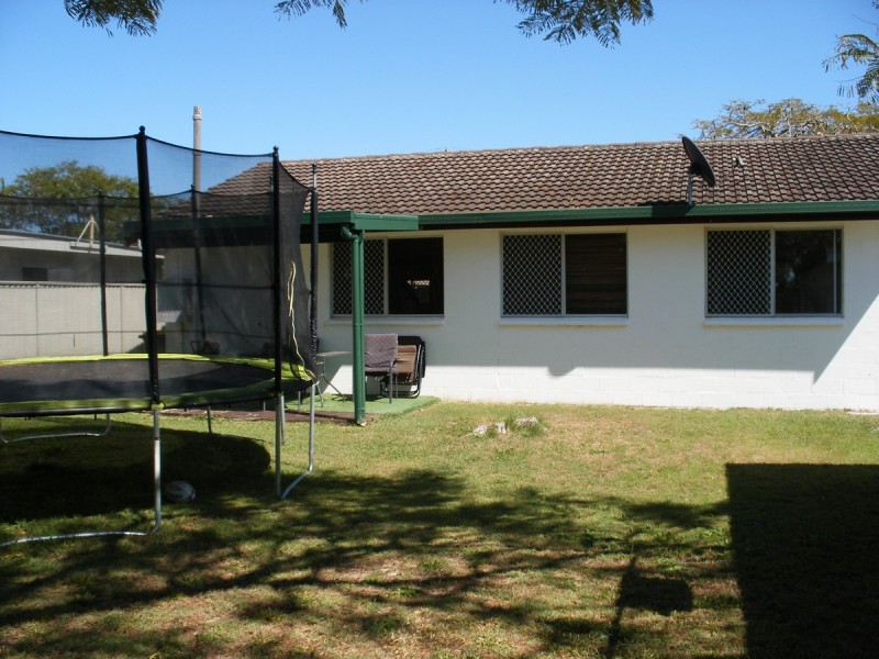 11 Trevor Street, Beachmere QLD 4510