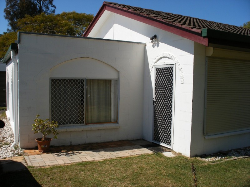 11 Trevor Street, Beachmere QLD 4510