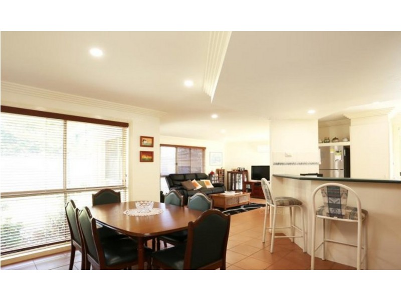 121 Avon Avenue, Banksia Beach QLD 4507