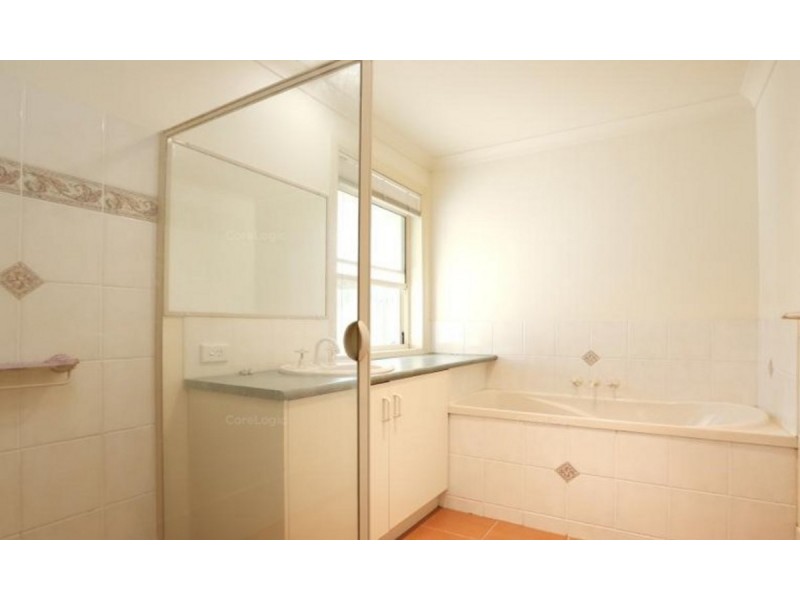 121 Avon Avenue, Banksia Beach QLD 4507